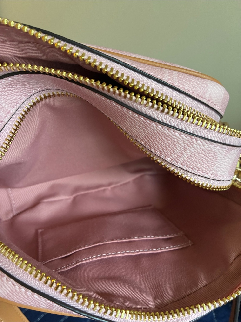 Coach Powder Pink Mini Carey Crossbody Bag In Signature Canvas NWOT - Picture 7 of 12